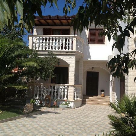 Apartmani Kraljevic فوديس المظهر الخارجي الصورة